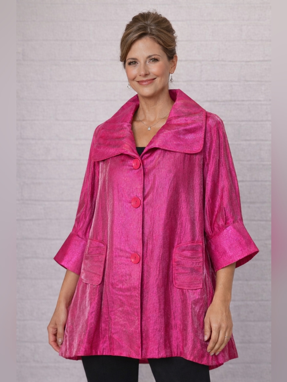 Damee Inc Fuchsia Metallic Jacket Size M Oversized Statement Evening Coat